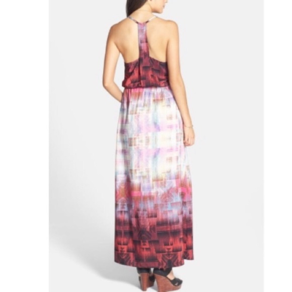 👄SOCIALITE👄GEO PRINTED MAXI DRESS👄 - Picture 4 of 7